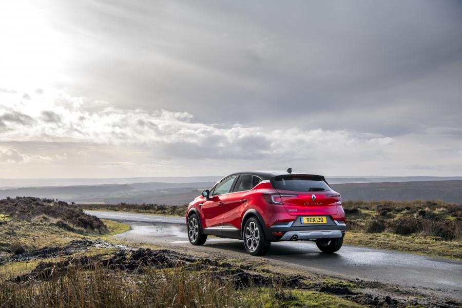  Renault Captur S-Edition 2019 года  (UK) (фото 2 из 40)